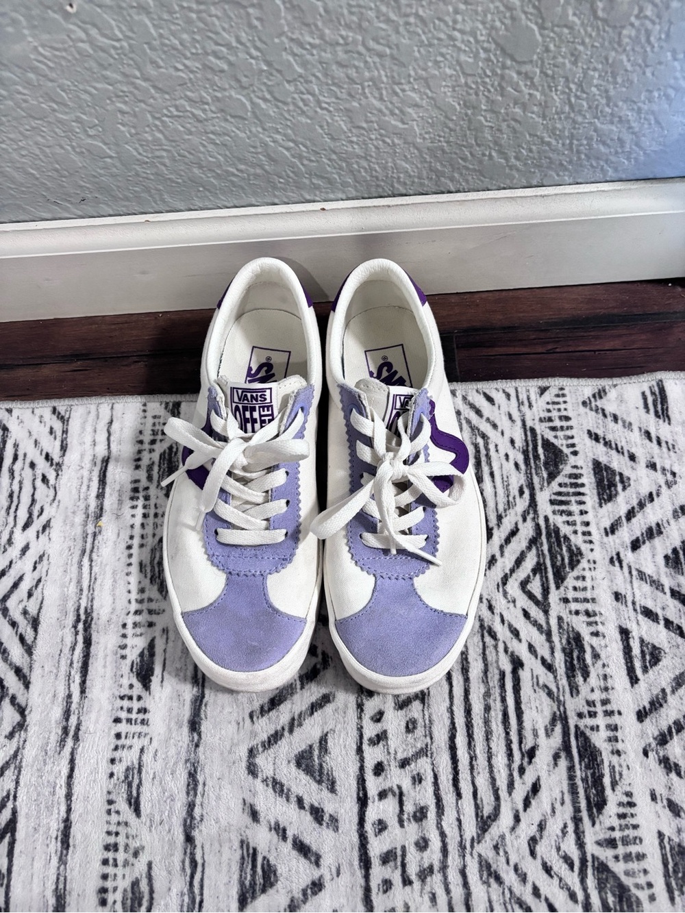 Vans Sneakers in White and Lavender